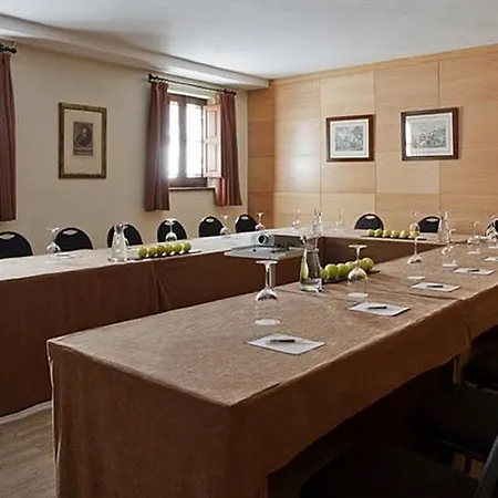 Nh Collection Palacio De Castellanos 4*
